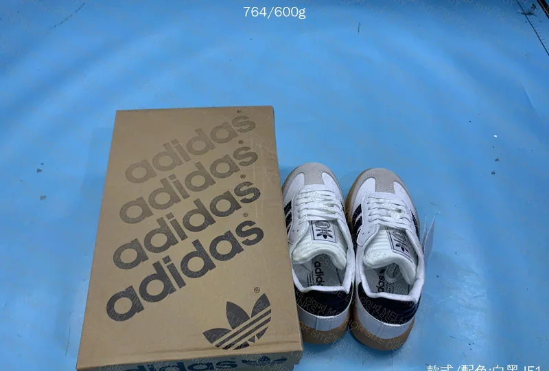 adidas Samba XLG (W Batch) 7