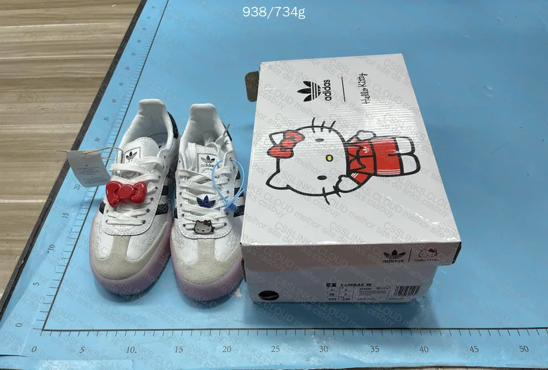 Adidas Sambae x Hello Kitty 9