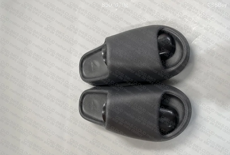 Adidas Slide 10