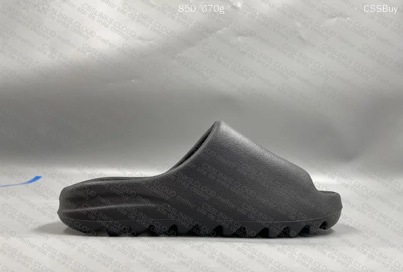 Adidas Slide 7