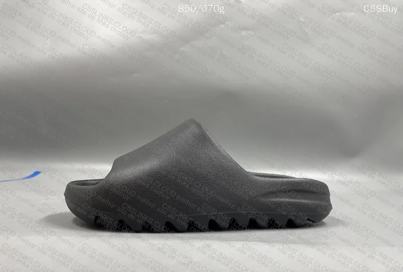 Adidas Slide 8