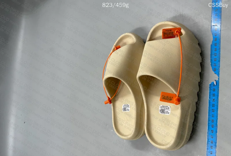 Adidas Slide Yeezy 4