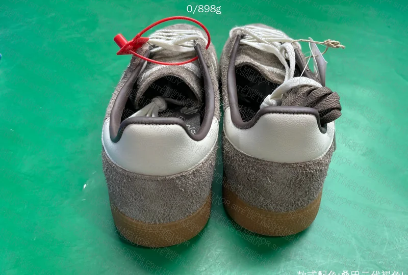 Adidas Spezial (Help) 3