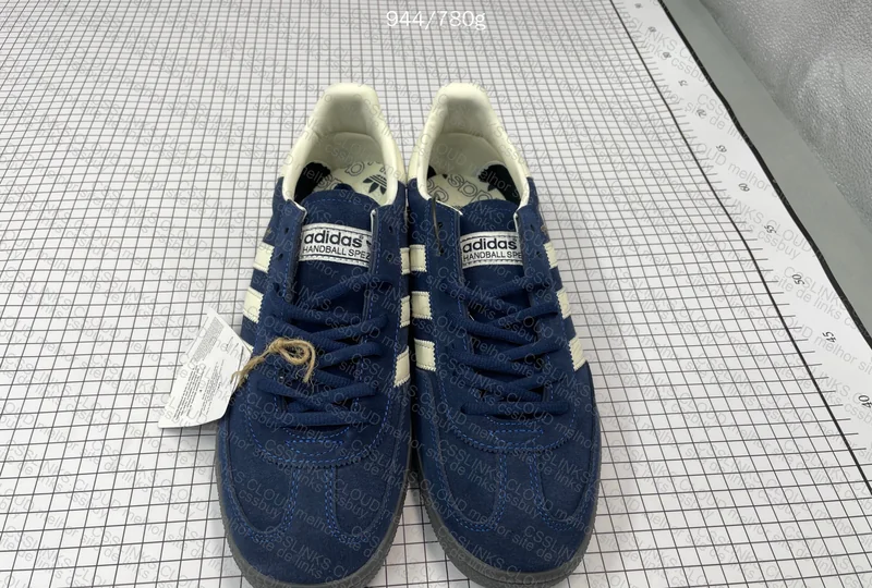 Adidas Spezial Indigo - Egg