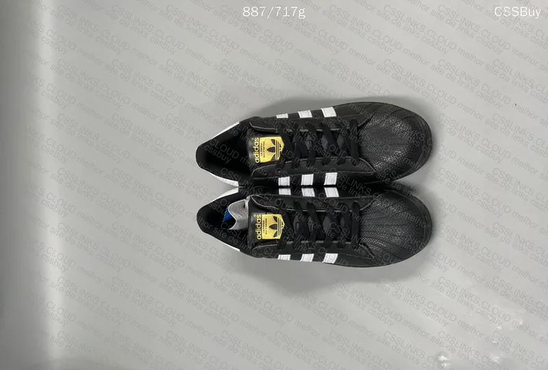 Adidas Superstar
