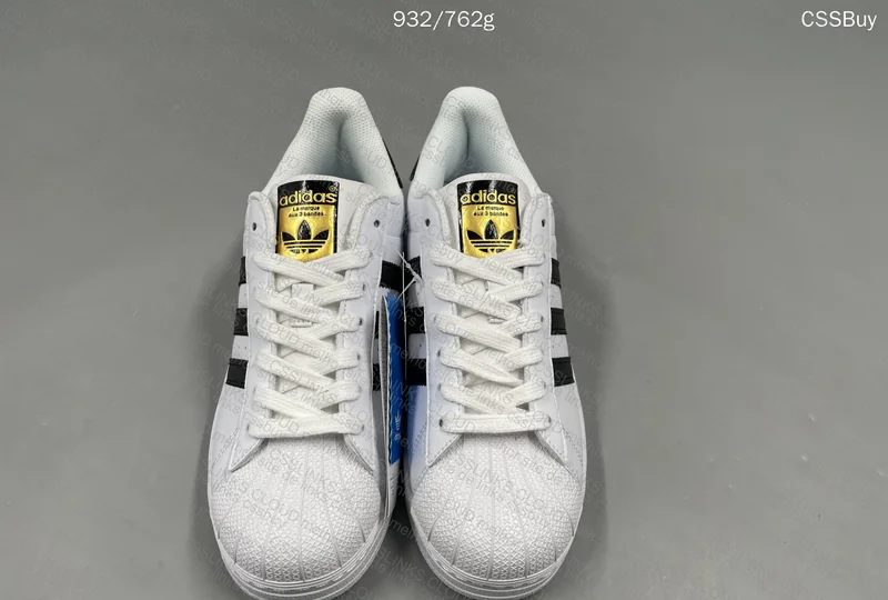 Adidas Superstar