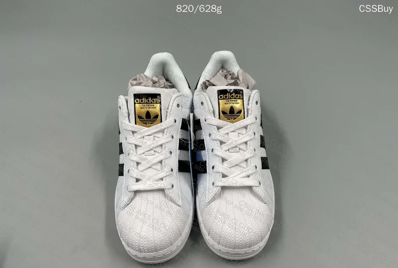 Adidas Superstar