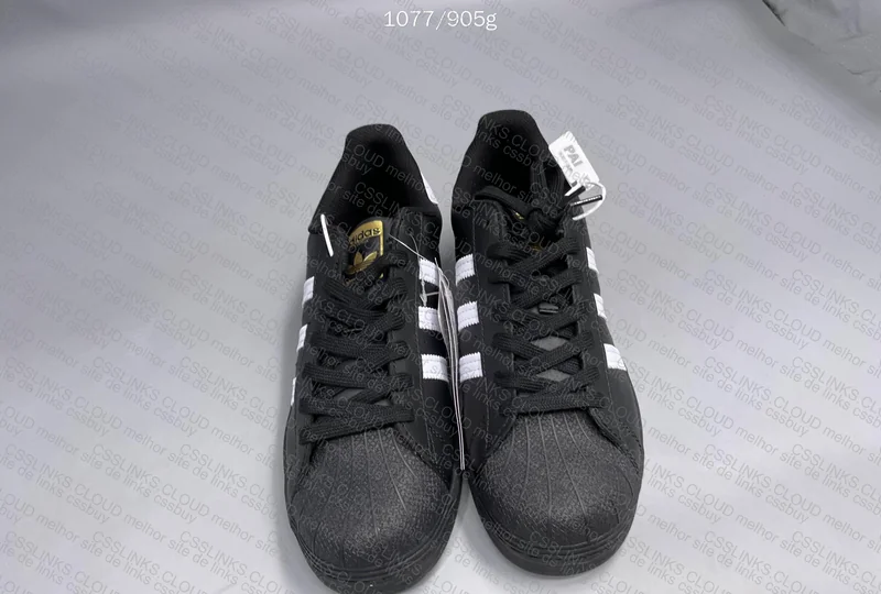 Adidas Superstar