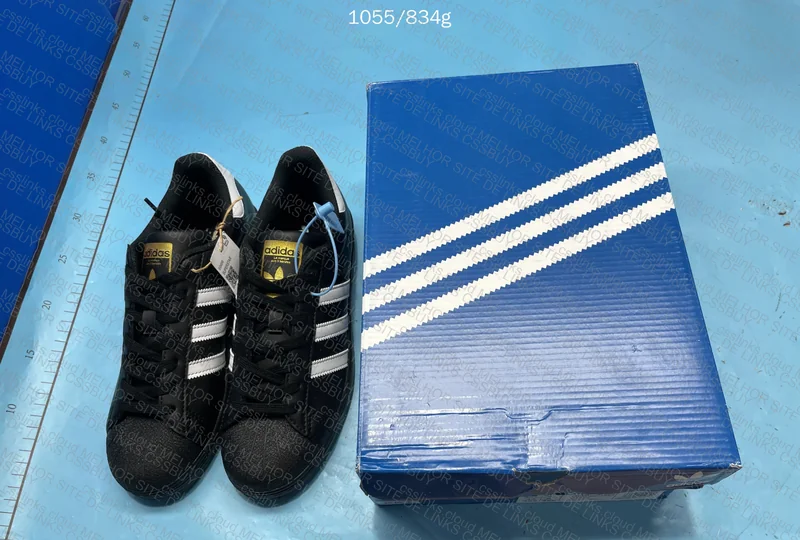 Adidas Superstar