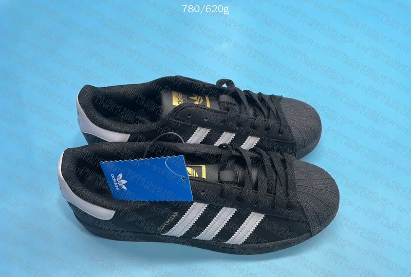 Adidas Superstar