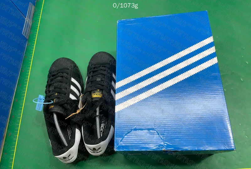 Adidas Superstar 9