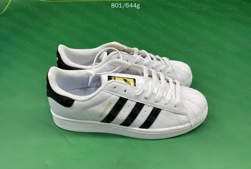 Adidas Superstar
