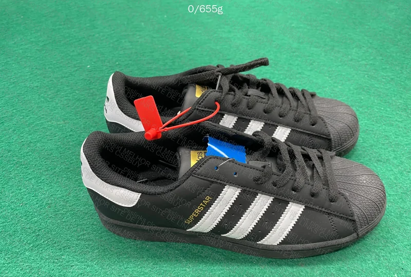 Adidas Superstar (Looks Really Light) 2