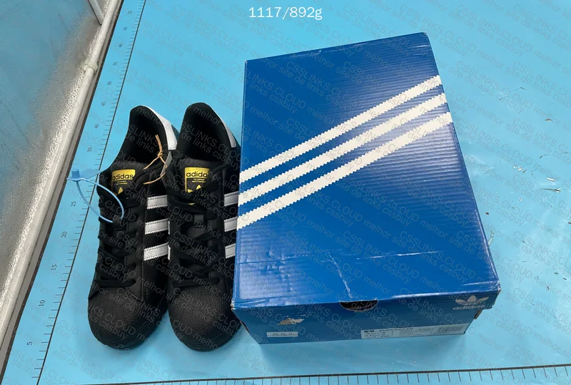 Adidas Superstar Black 9