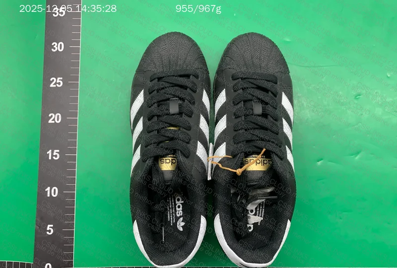 Adidas Superstar Black 9