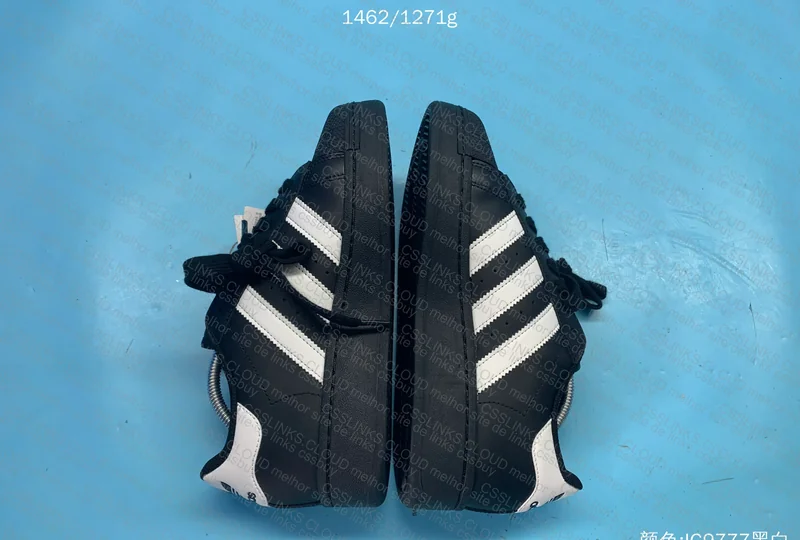 Adidas Superstar XLG 7
