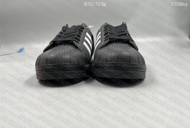 Adidas Superstar
