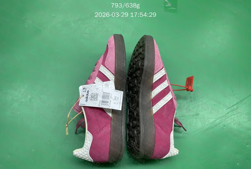Adidas tang jacket ano novo chines + Adidas Gazelle 5