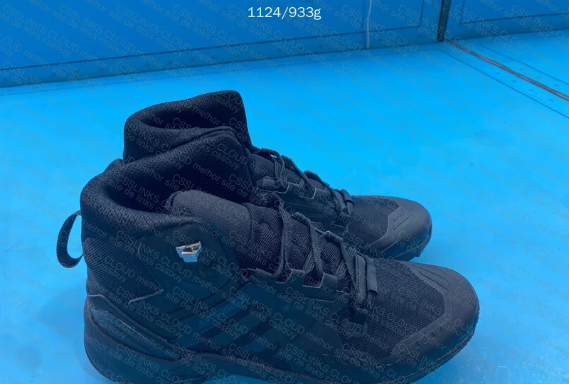 Adidas Terrex Swift R3 Mid GTX 3