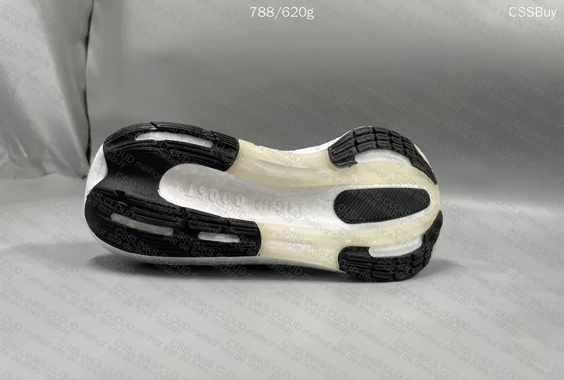 adidas Ultra Boost 2023 7