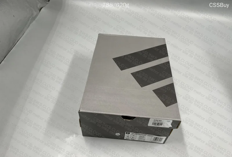 adidas Ultra Boost 2023 8