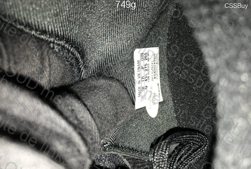 Adidas Ultra Boost 22 Black 5