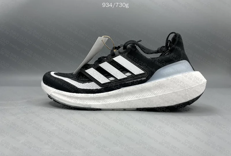 Adidas Ultra Boost 23 4