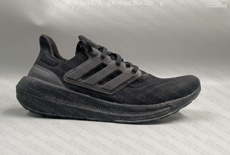 Adidas Ultra Boost Light 4