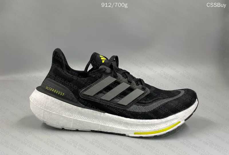 Adidas Ultra Boost Light 3