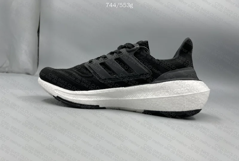 Adidas Ultraboost 4