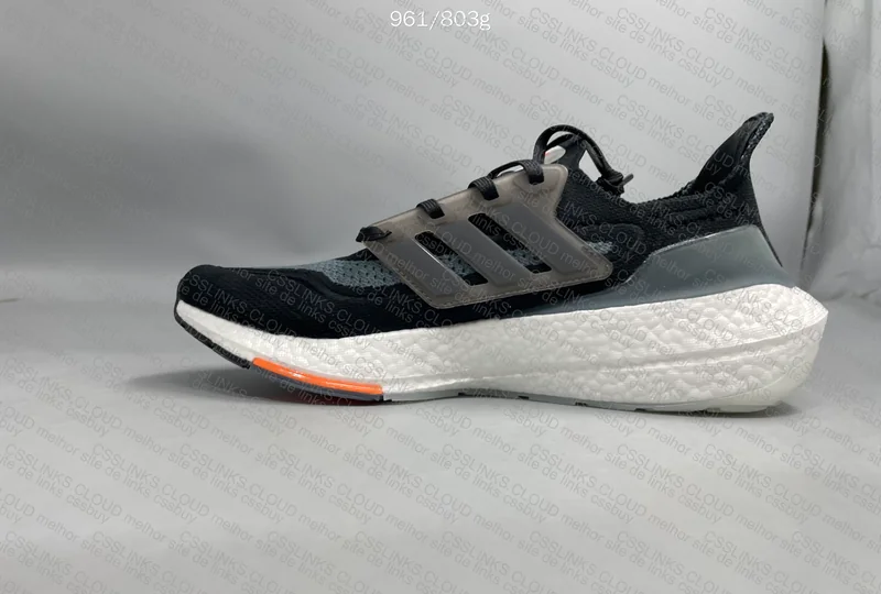 Adidas Ultraboost 4