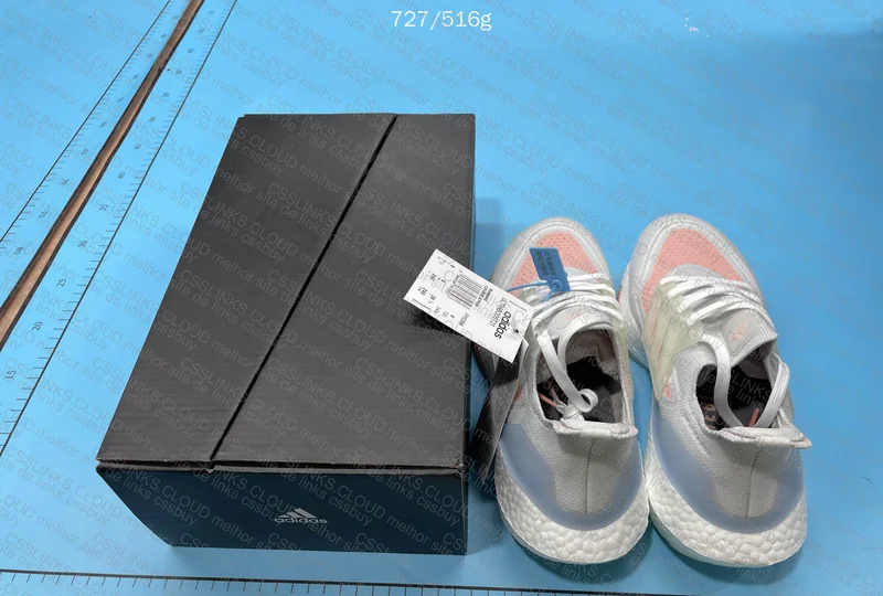 Adidas Ultraboost 8