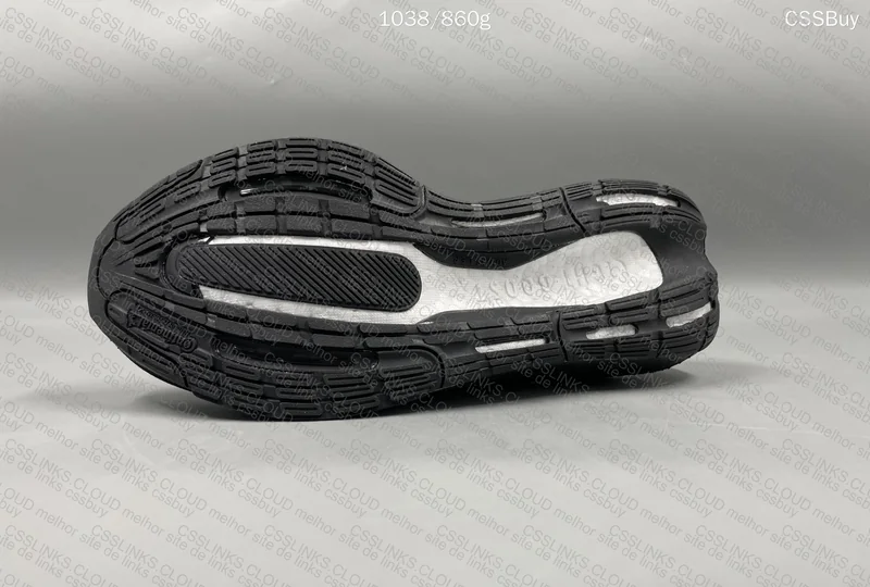 Adidas Ultraboost 2023 9