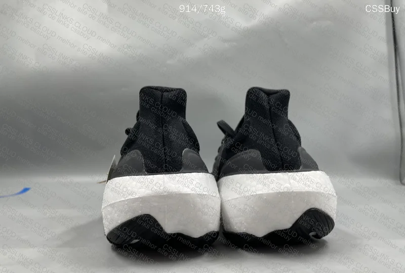 Adidas Ultraboost 2023 3