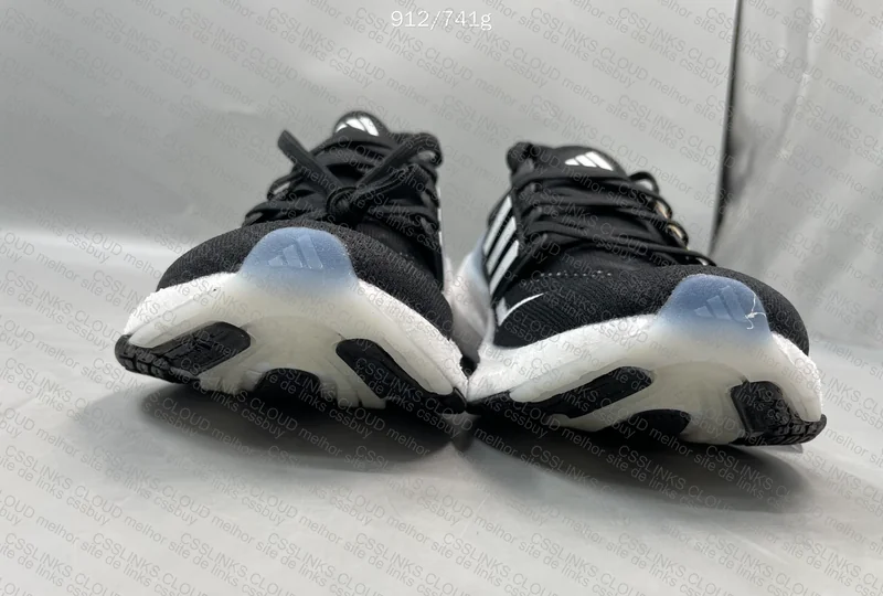 Adidas Ultraboost 2023 - GL? 9