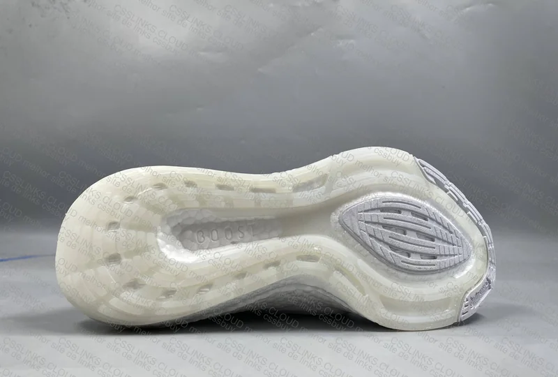 Adidas Ultraboost 22 Triple White