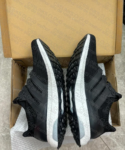 Adidas Ultraboost 4.0 2