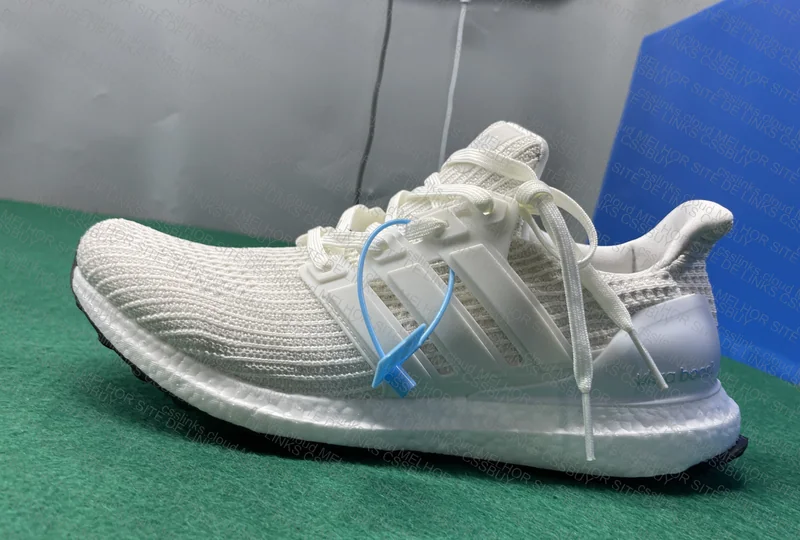 Adidas Ultraboost 4.0 Triple White 4