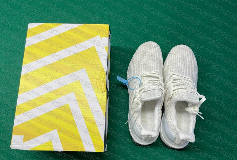 Adidas Ultraboost 4.0 Triple White 6