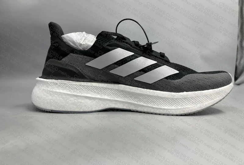 adidas Ultraboost 5 8