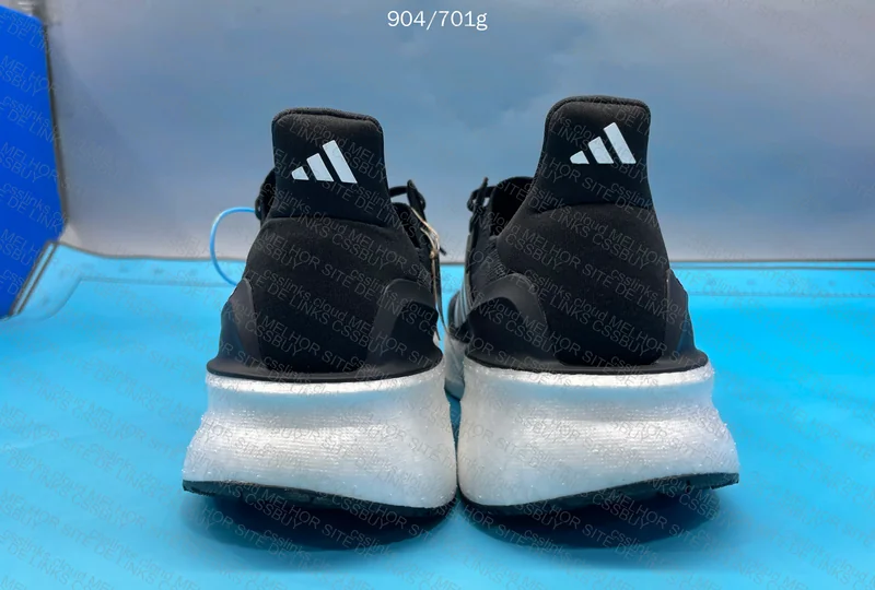 Adidas Ultraboost 5