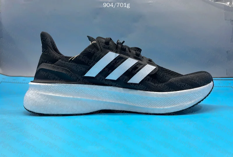 Adidas Ultraboost 5 2