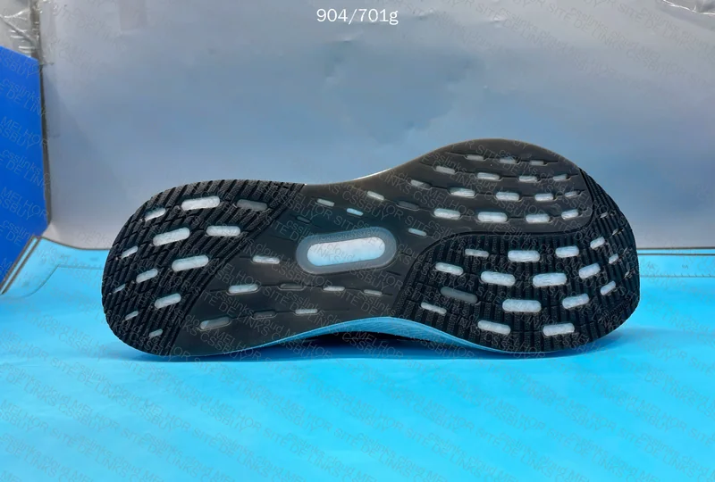 Adidas Ultraboost 5 6