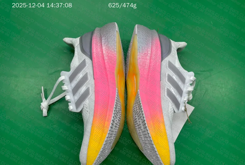 Adidas Ultraboost 5 2