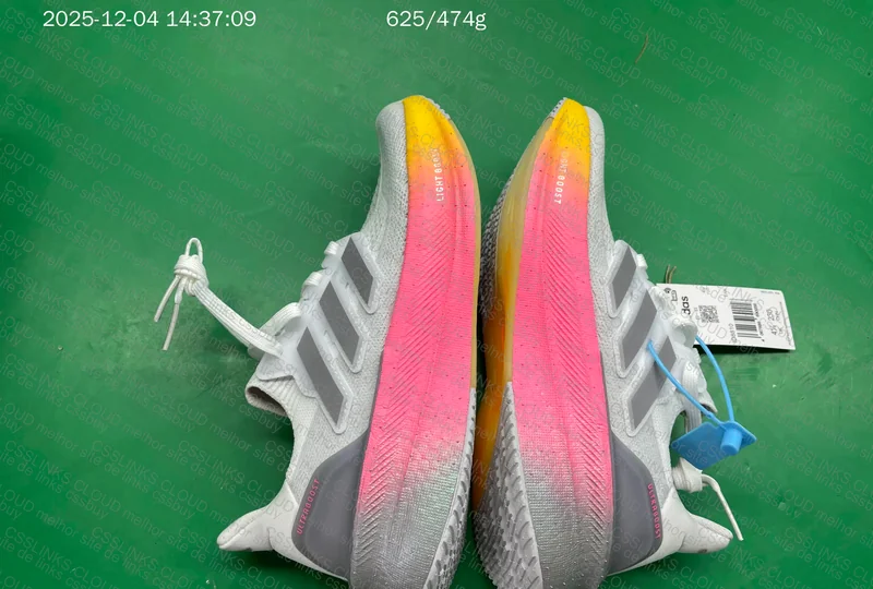 Adidas Ultraboost 5 6