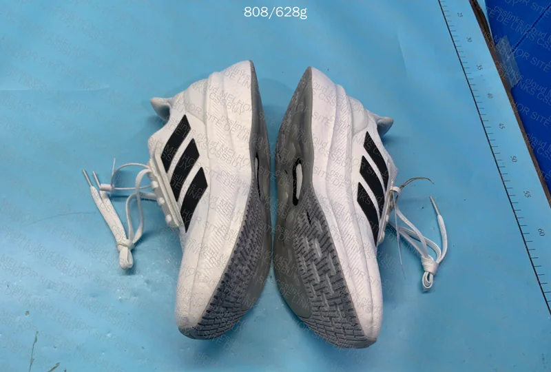 Adidas UltraBoost 5X 4