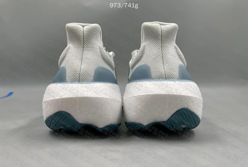 Adidas Ultraboost Light 3