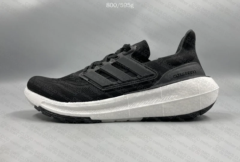Adidas UltraBoost Light 3