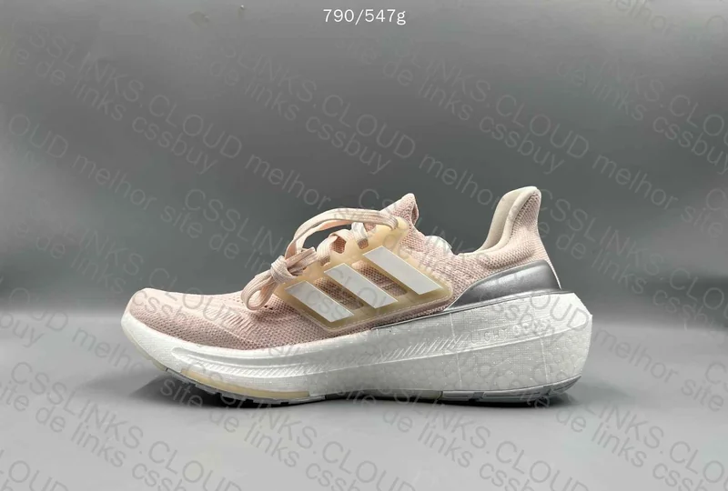 Adidas Ultraboost Light 3