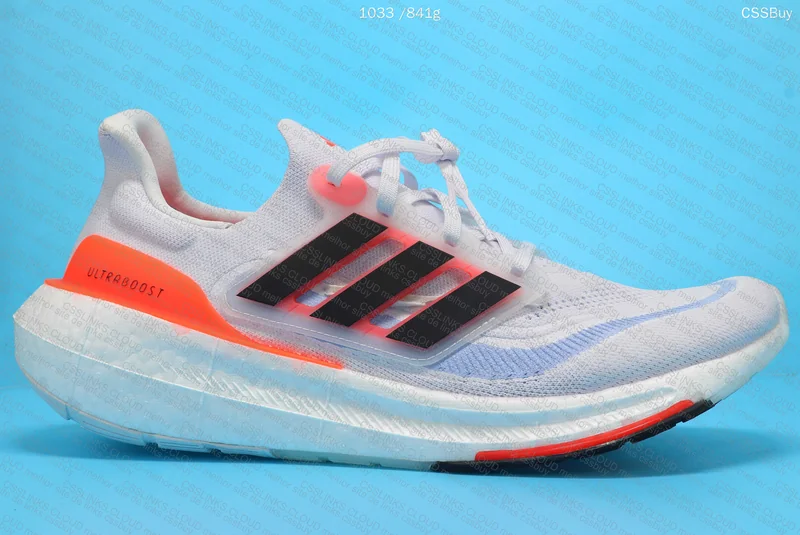 Adidas Ultraboost Light 2023